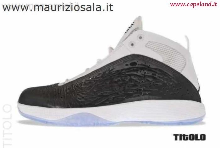 Nike Scarpe Italia Outlet