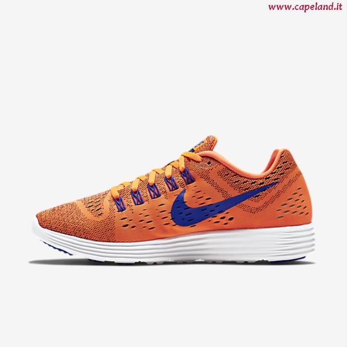 Nike Arancioni