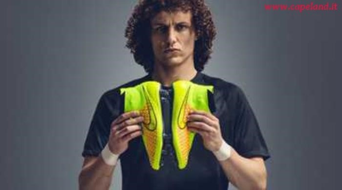 Scarpe Da Calcio Nike Alte A Poco Prezzo